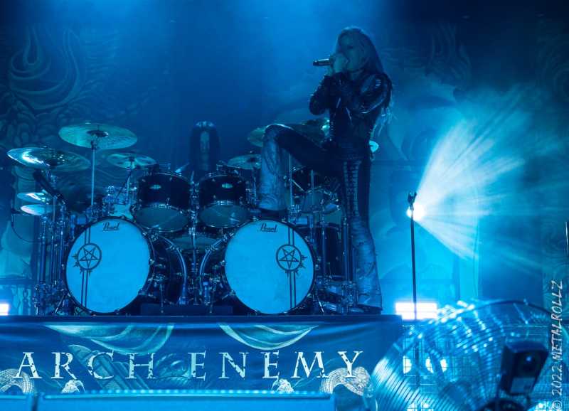 ARCH ENEMY @ edel-optics.de ARENA